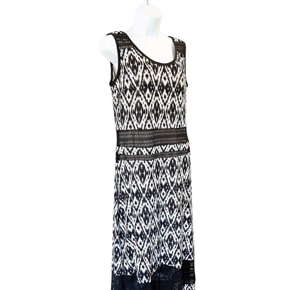 Nine West Sleeveless Black and White Patterned Maxi Dress Size 12 - Picture 3 of 12